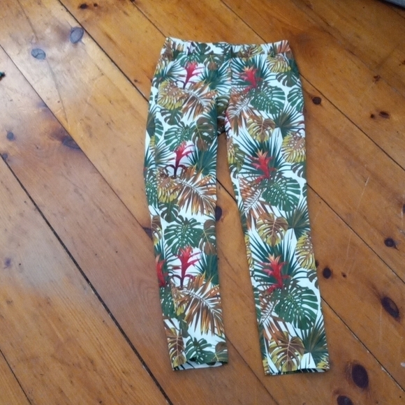 Fashion Nova Pants - Fashion Nova pants, sz XS, tropical straight leg. Cotton.